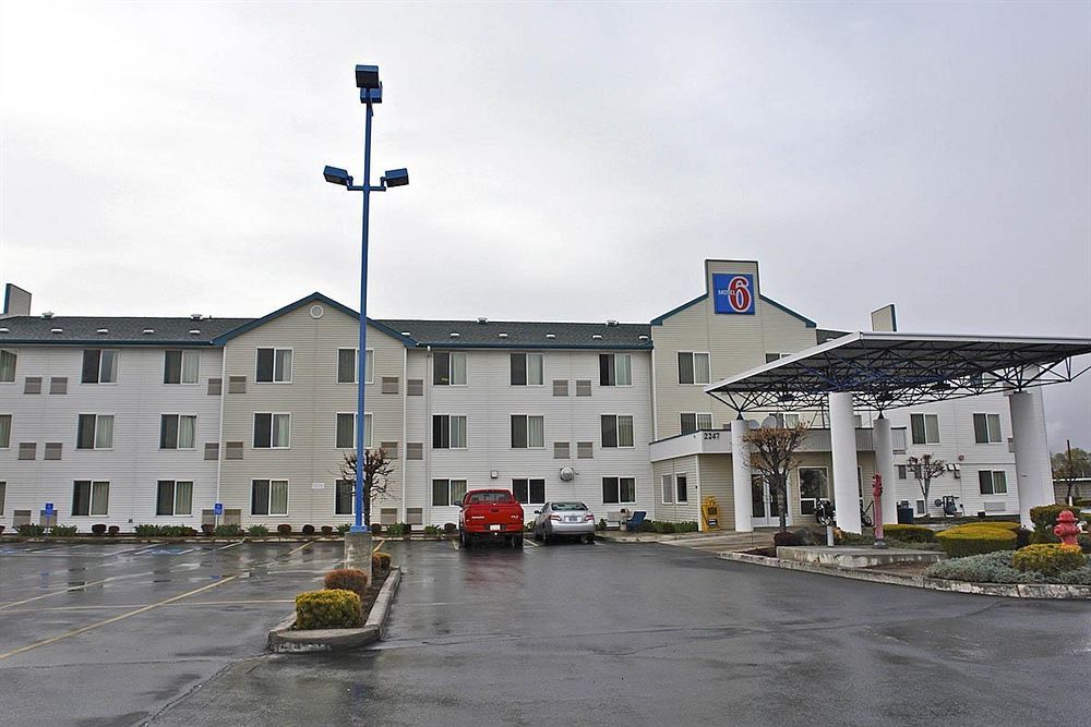 Motel 6-Redmond, Or Esterno foto